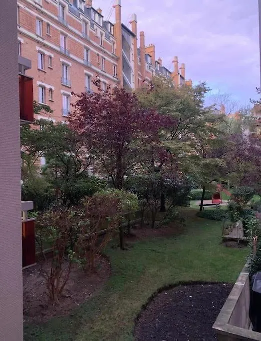 Parisien- Calme Et Lumineux -2 Pax